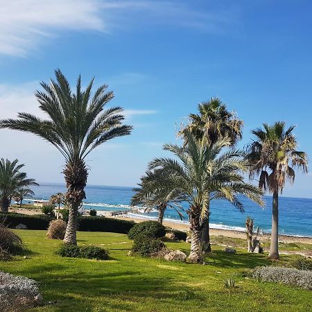 Sea Front Villa Kristina Klorakas ภายนอก รูปภาพ