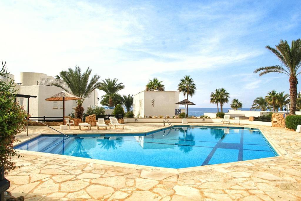 Sea Front Villa Kristina Klorakas ภายนอก รูปภาพ