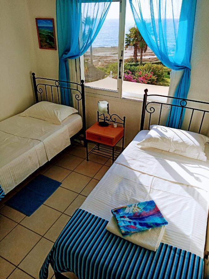 Sea Front Villa Kristina Klorakas ภายนอก รูปภาพ
