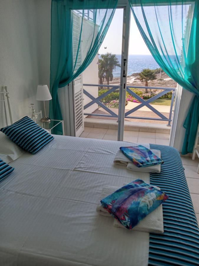 Sea Front Villa Kristina Klorakas ภายนอก รูปภาพ