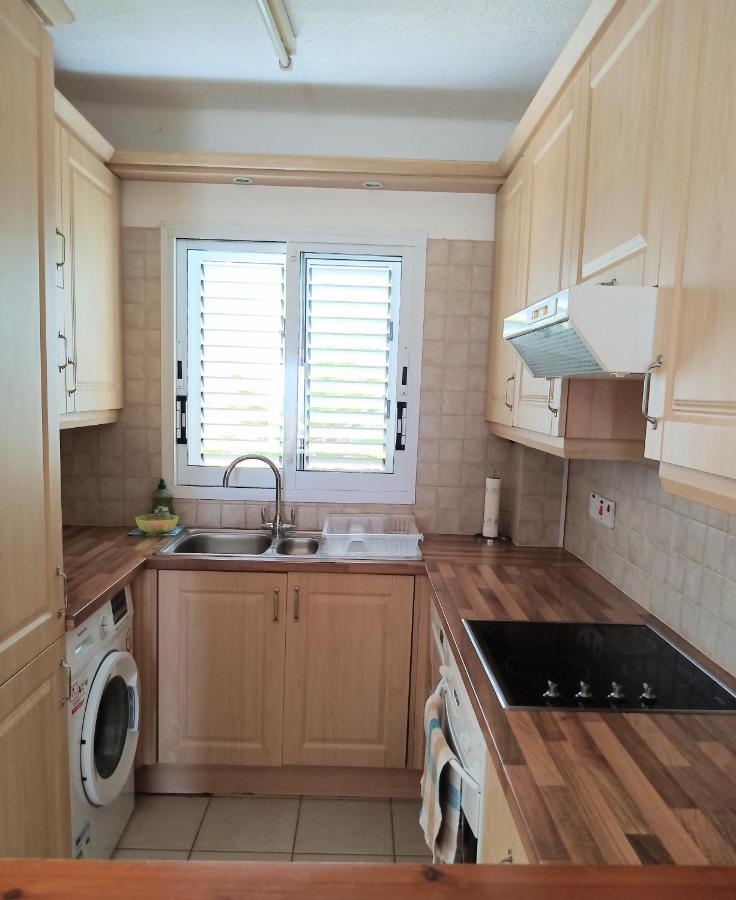 Sea Front Villa Kristina Klorakas ภายนอก รูปภาพ